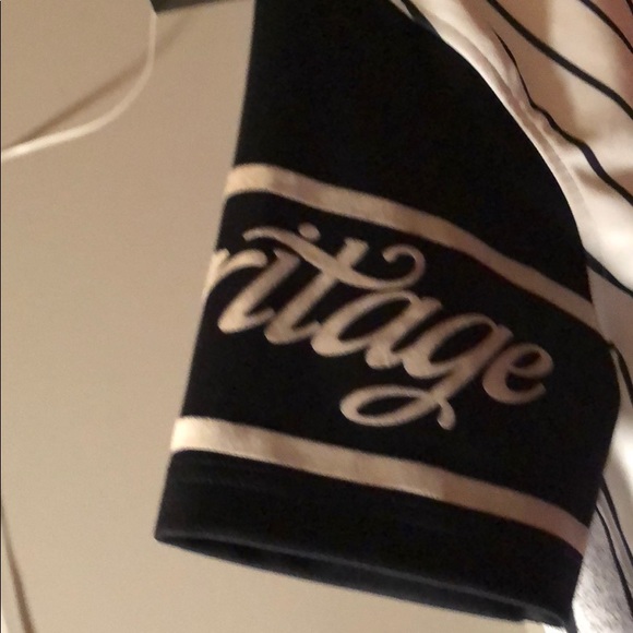 Heritage by America Warriors Jersey- Large - Picture 6 of 8